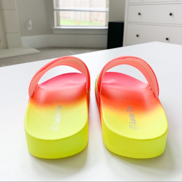 Lucky Top Rainbow Sandals Sterling-1K - Picture 5 of 9